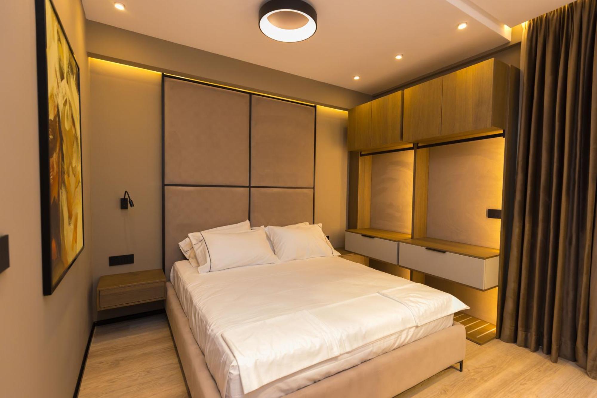 Diora'S Hotel And Apartments Vlore Room photo
